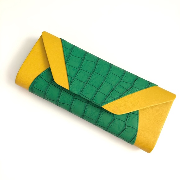 New Long clutch with Silver Chain - Picture 1 of 7